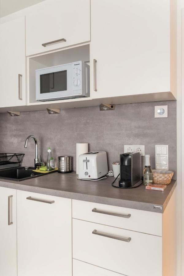Quiet And Cozy Apartment Next To Mariahilfer Strasse And Naschmarkt With Ac, Minimum 30 Nights Відень Екстер'єр фото